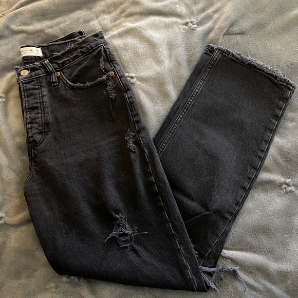 Abercrombie & Fitch Denim - Abercrombie Dad High Rise Jeans